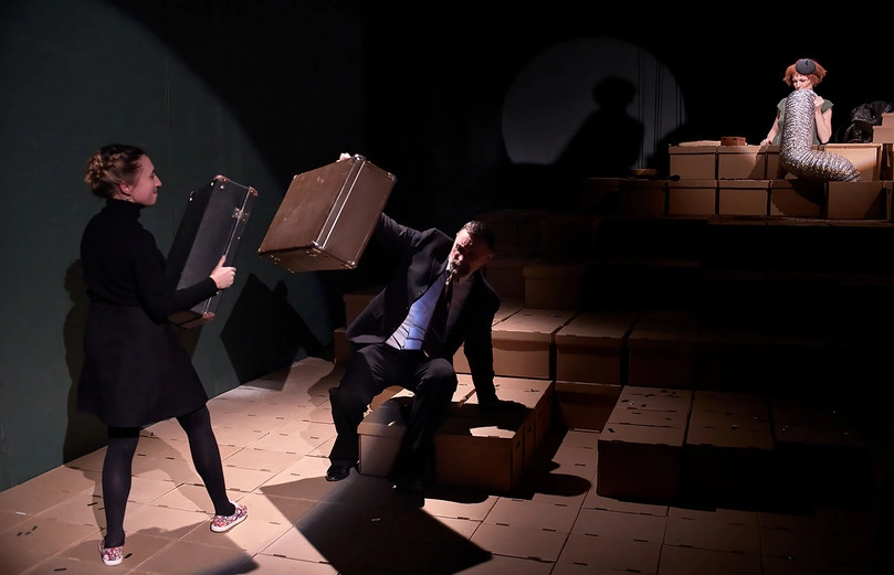 Счастливые дни